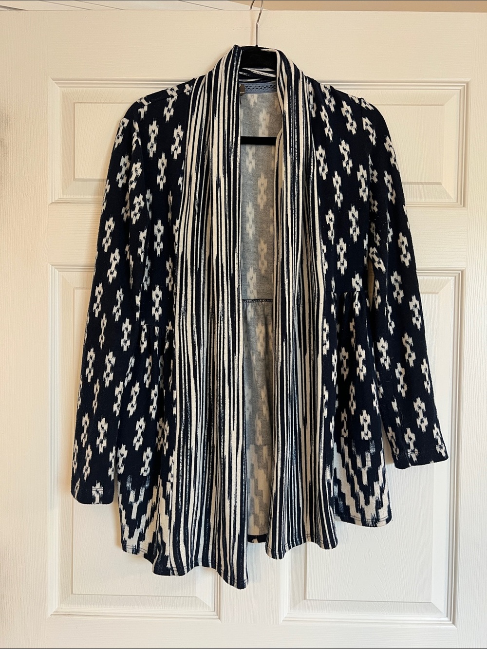 Anthropologie One September navy white cardigan XS